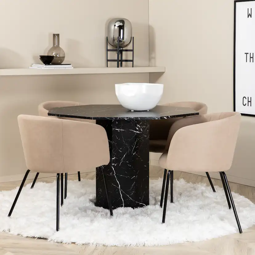 Matgrupp Venture Home Monte Carlo med 4 Bergen Stolar