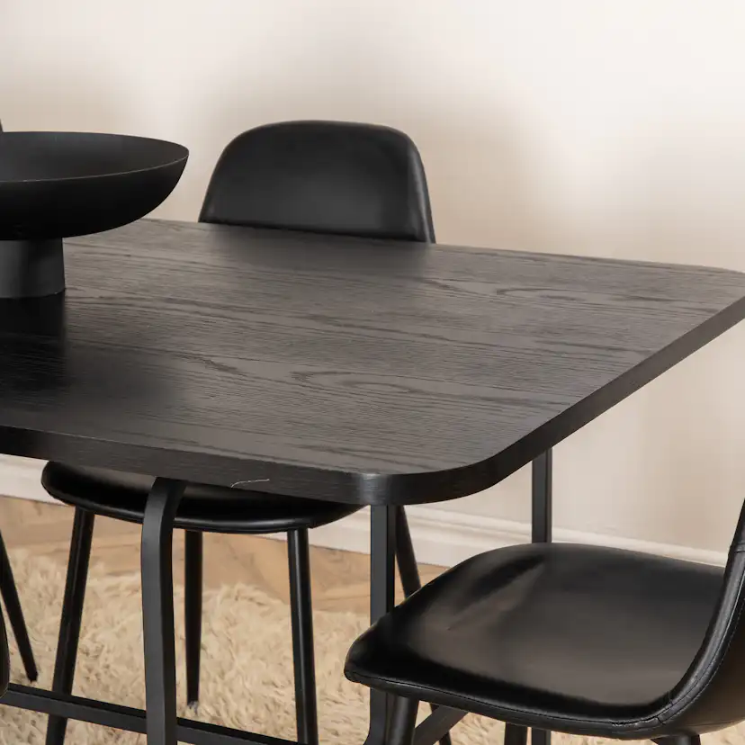 Matgrupp Venture Home Chicago Svart med 6 Pobbie Stolar