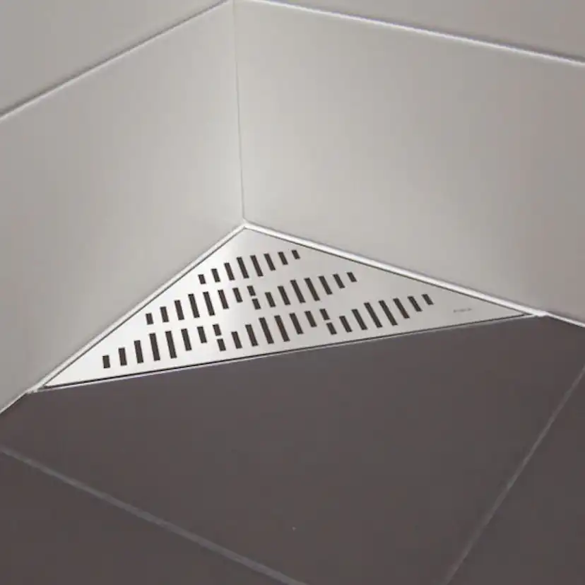 Sil Purus Corner Twist