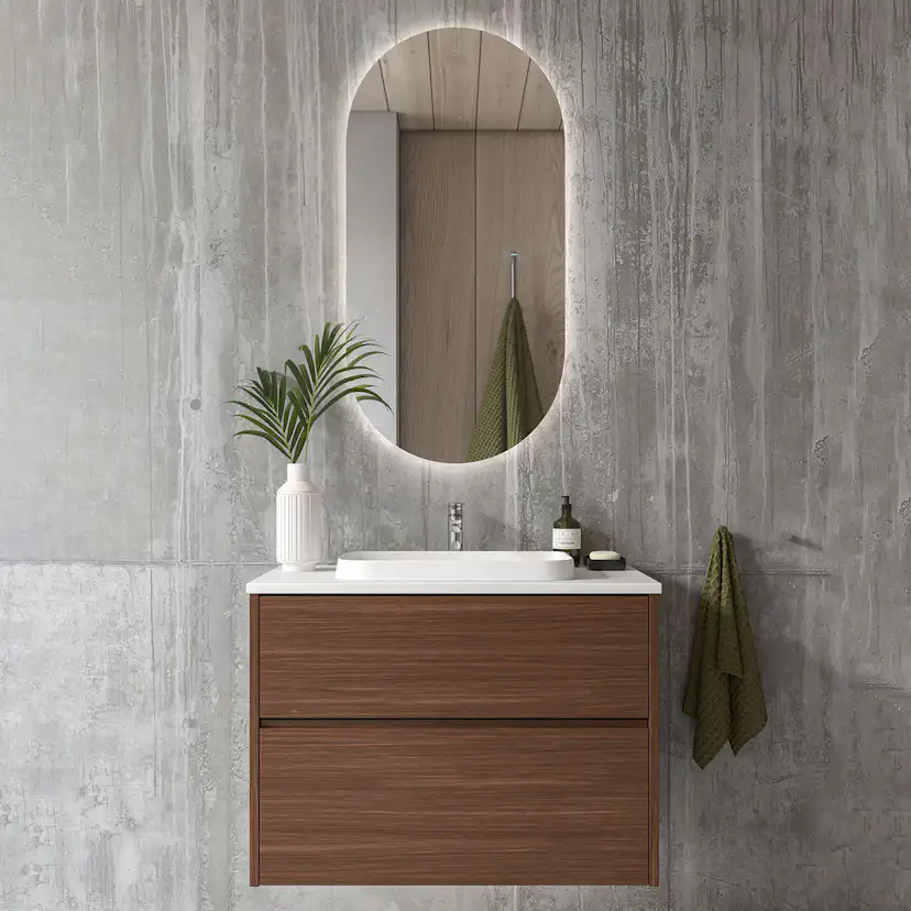 Badrumsspegel INR Slot