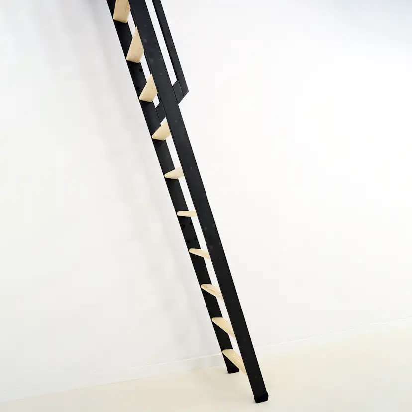 Lofttrappa Byggera Strong