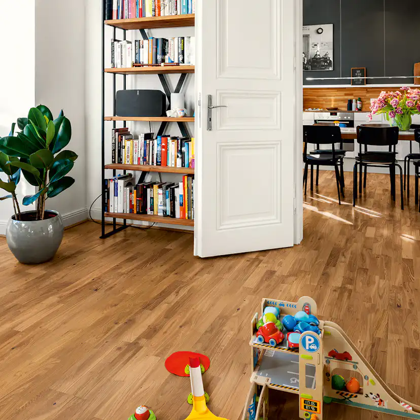 Parkettgolv Berg & Berg Ek L Vild Mattlack 3-Stav