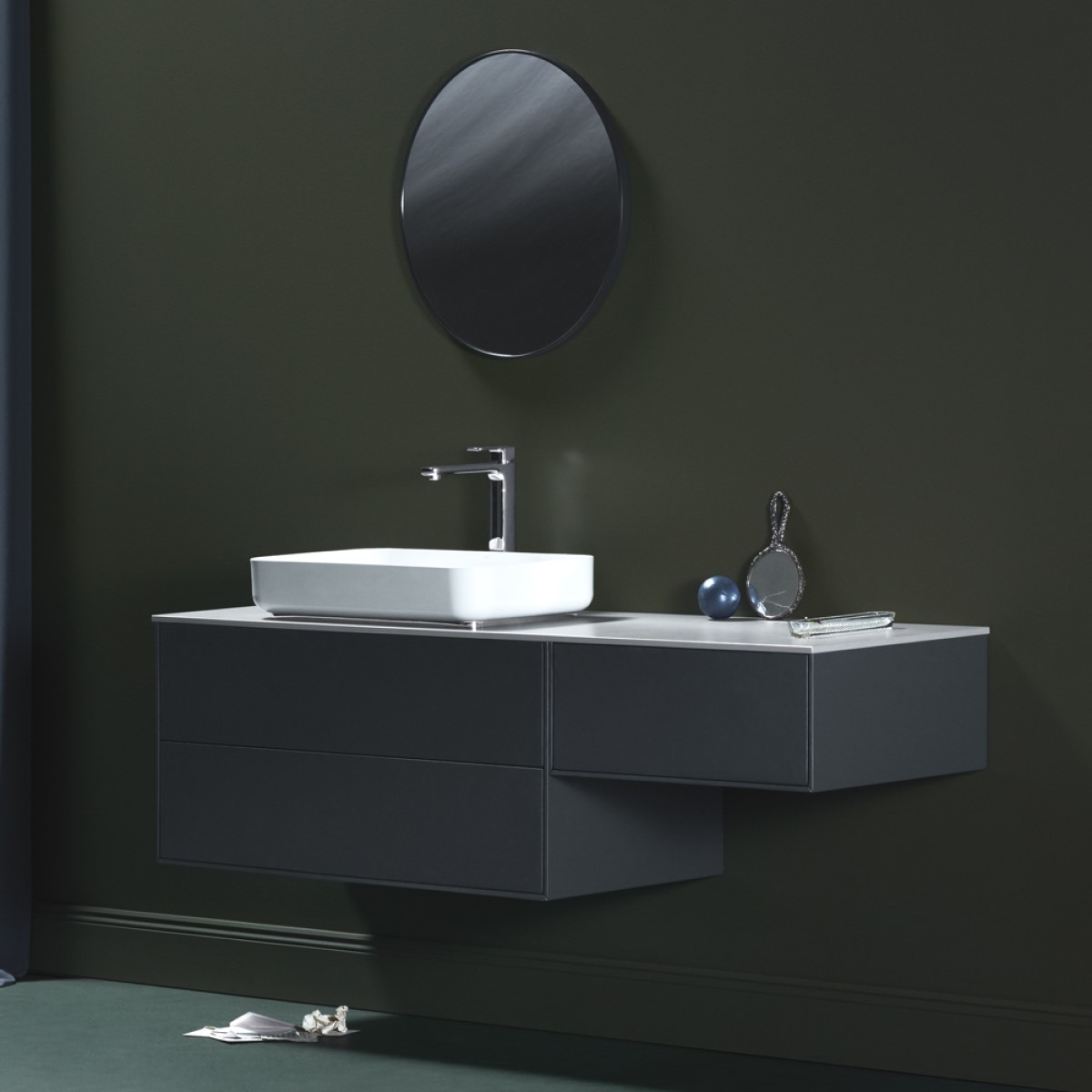 Tvättställsskåp Hafa Edge 600 med Sidomodul 600 och Bänkskiva