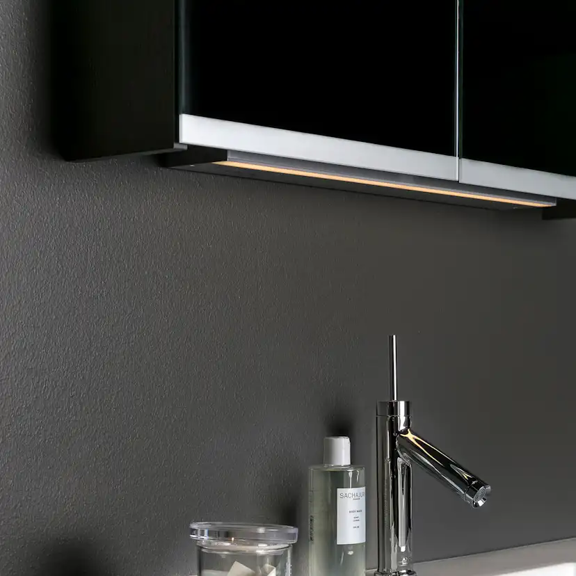 Underbelysning Ballingslöv Tidan till Spegelskåp