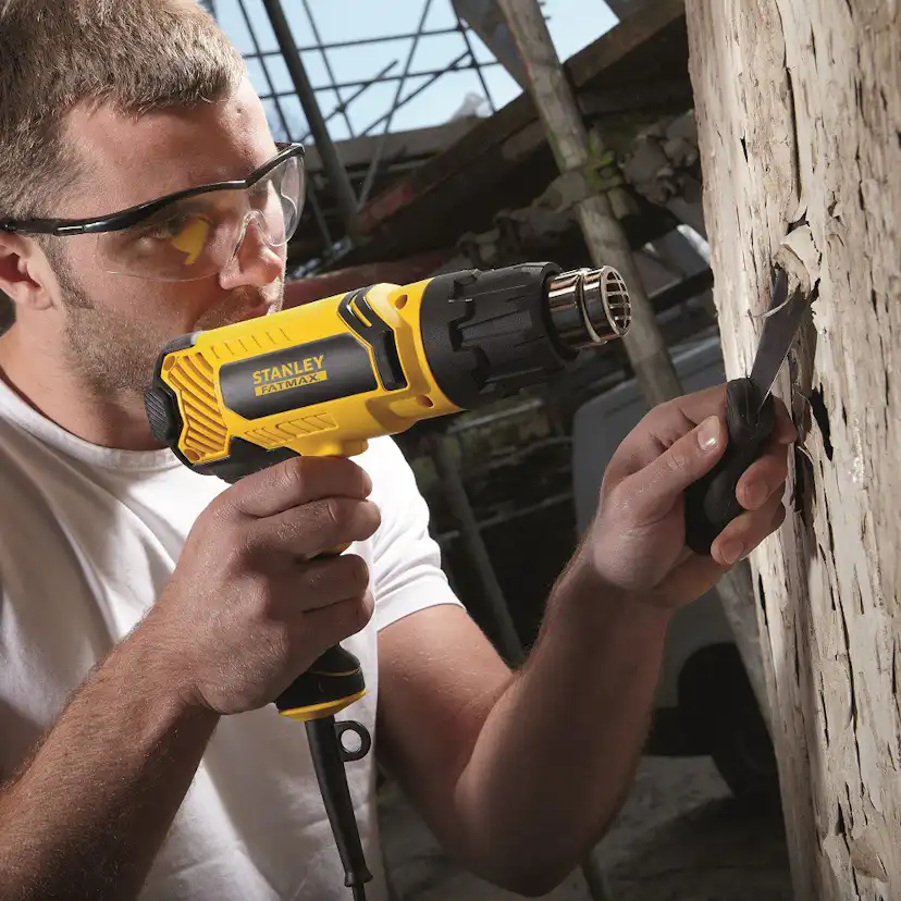 Varmluftspistol Stanley Fatmax FME670K