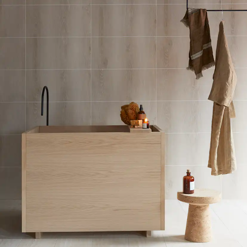 Våtrumsskiva BerryAlloc Wall & Water Royal Eik 60x30