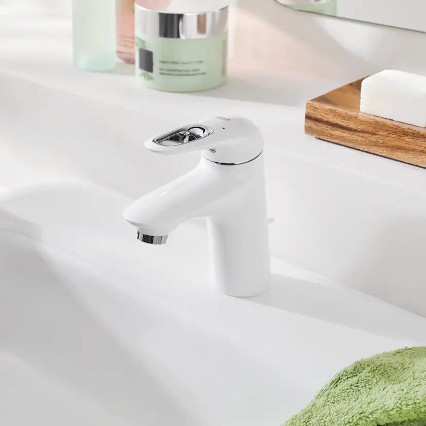 Tvättställsblandare Grohe Eurostyle Vit med Lyftventil